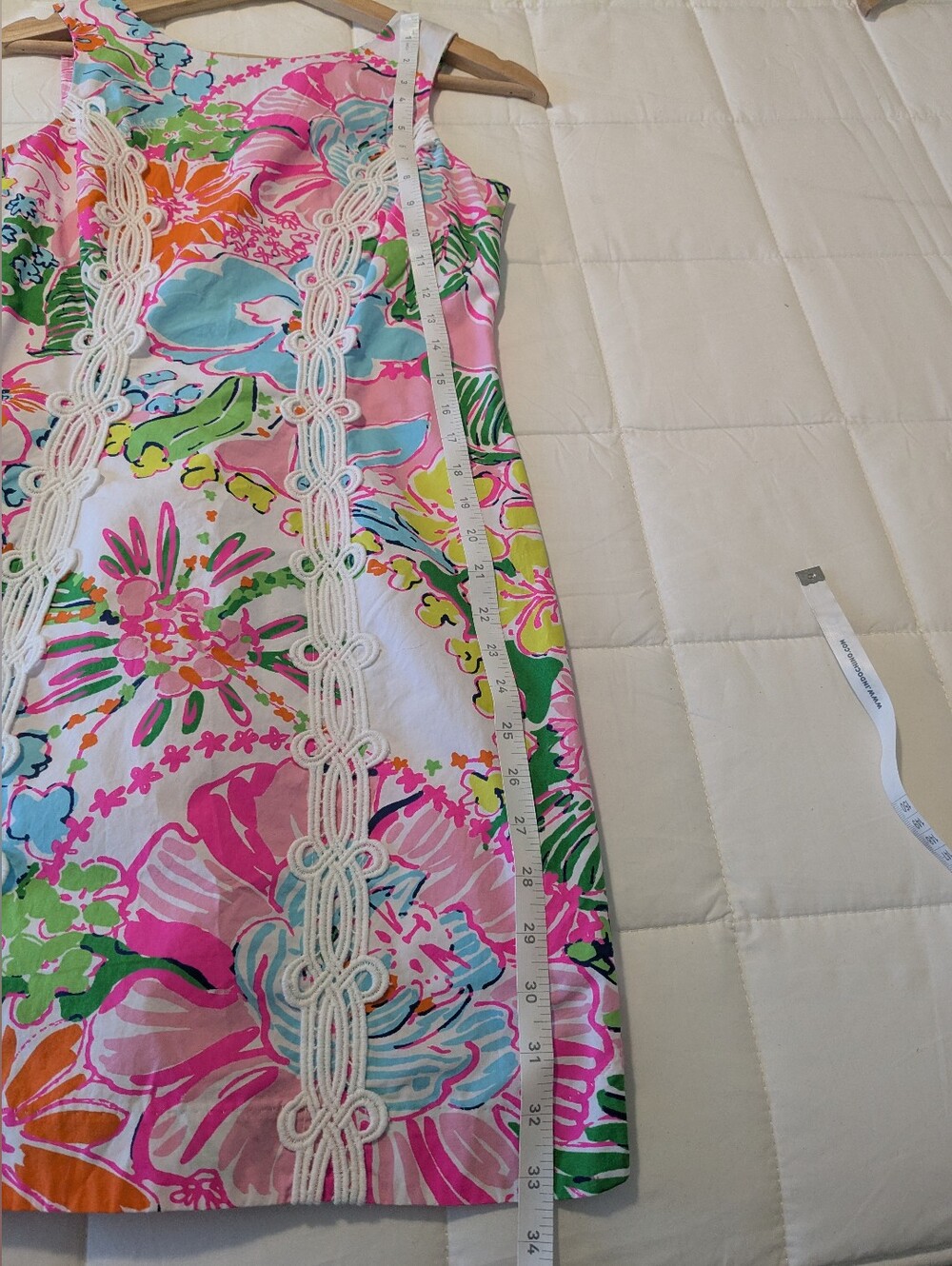 Lilly Pulitzer Women's Sheath Dress. Size 4. - Picture 3 of 8